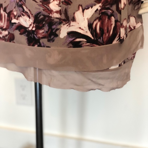 Simply Vera Wang Wrap Dress - Picture 5 of 12